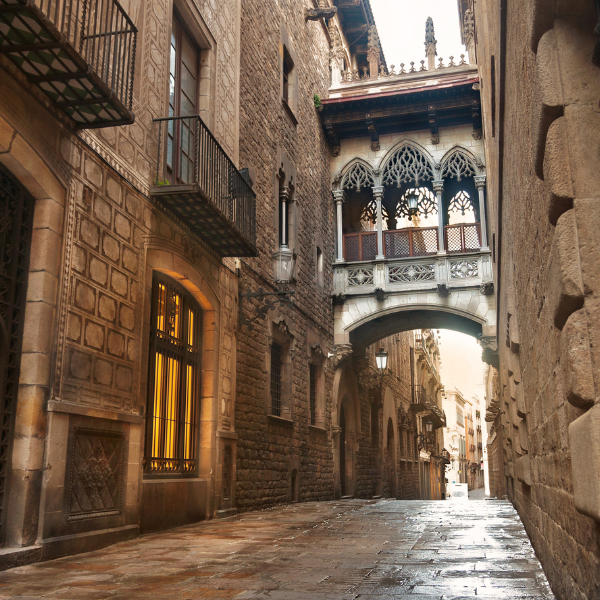 Bares de tapas en el barrio Gótico, Barcelona